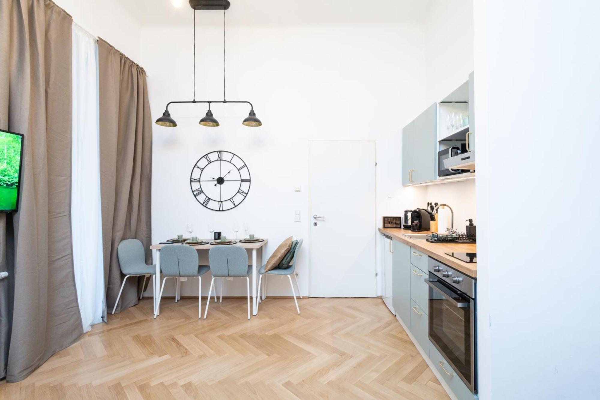 Charming Retreat Walking Distance From Town Centre Apartment Vienna Luaran gambar