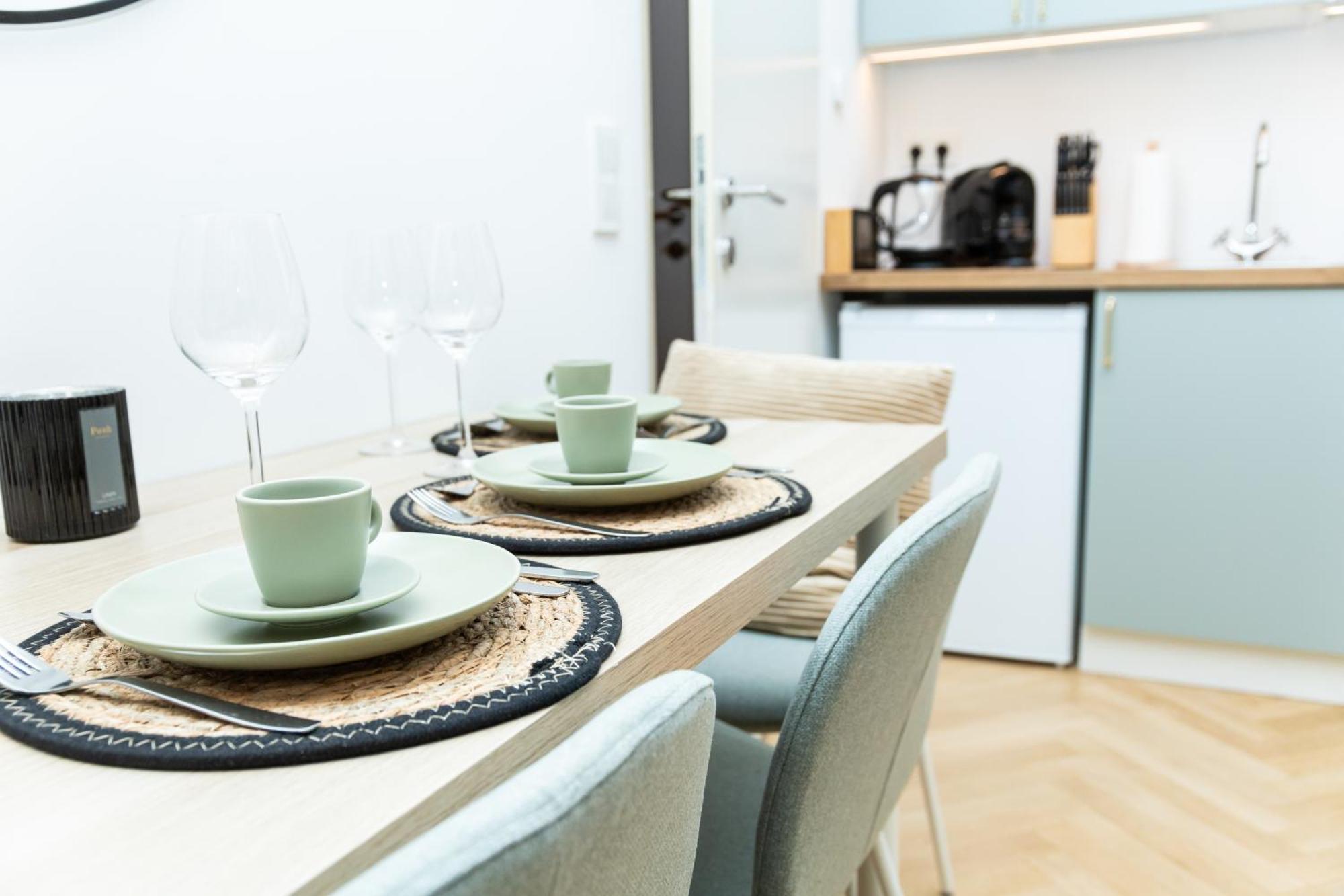 Charming Retreat Walking Distance From Town Centre Apartment Vienna Luaran gambar